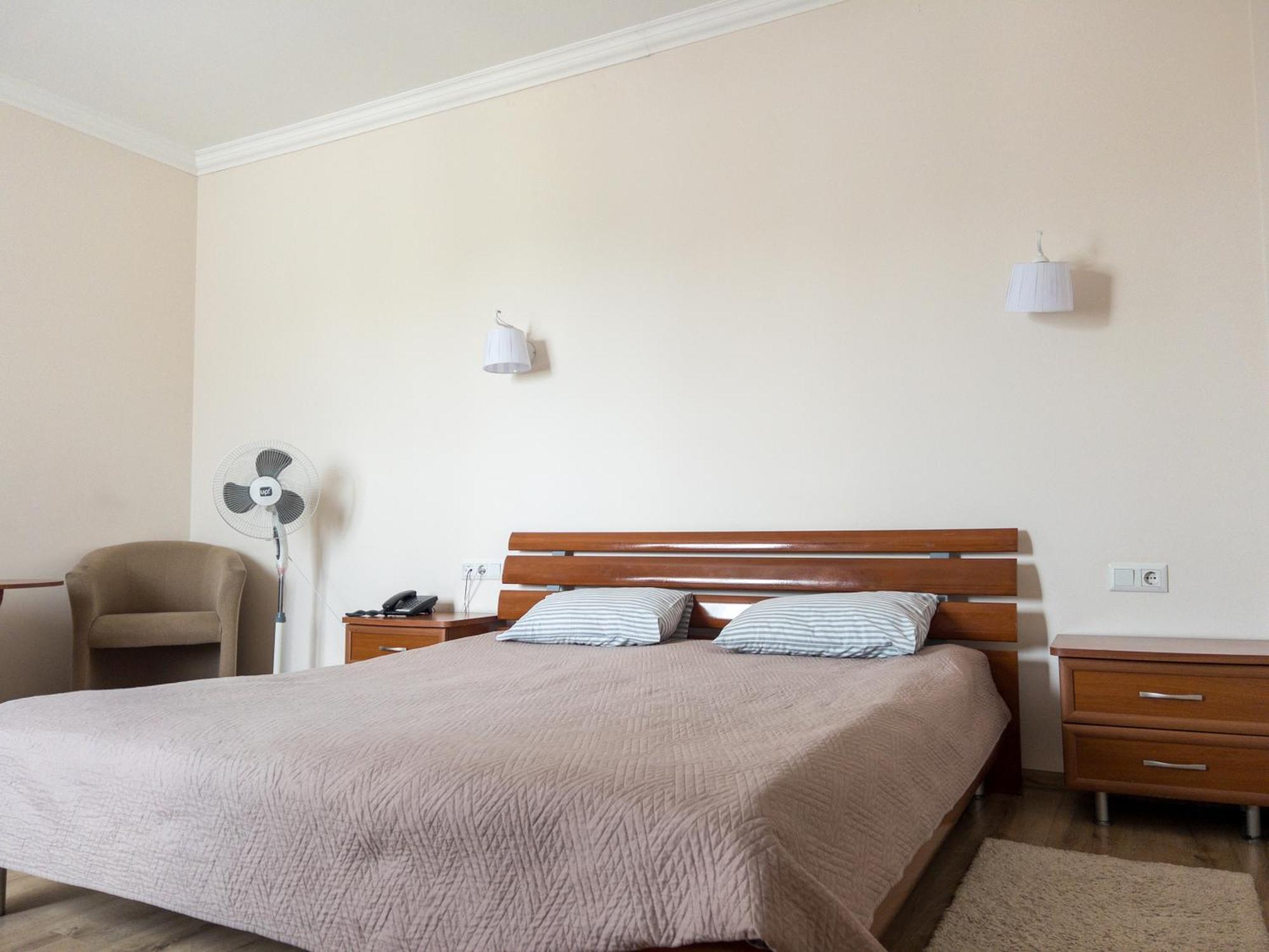Hotel Орк "Блісс" Rivne Zewnętrze zdjęcie