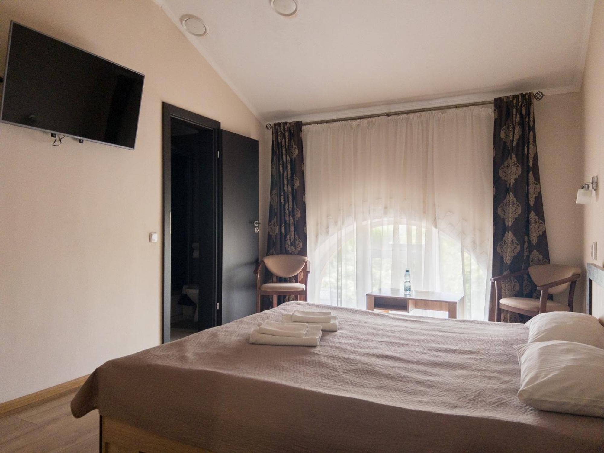 Hotel Орк "Блісс" Rivne Zewnętrze zdjęcie