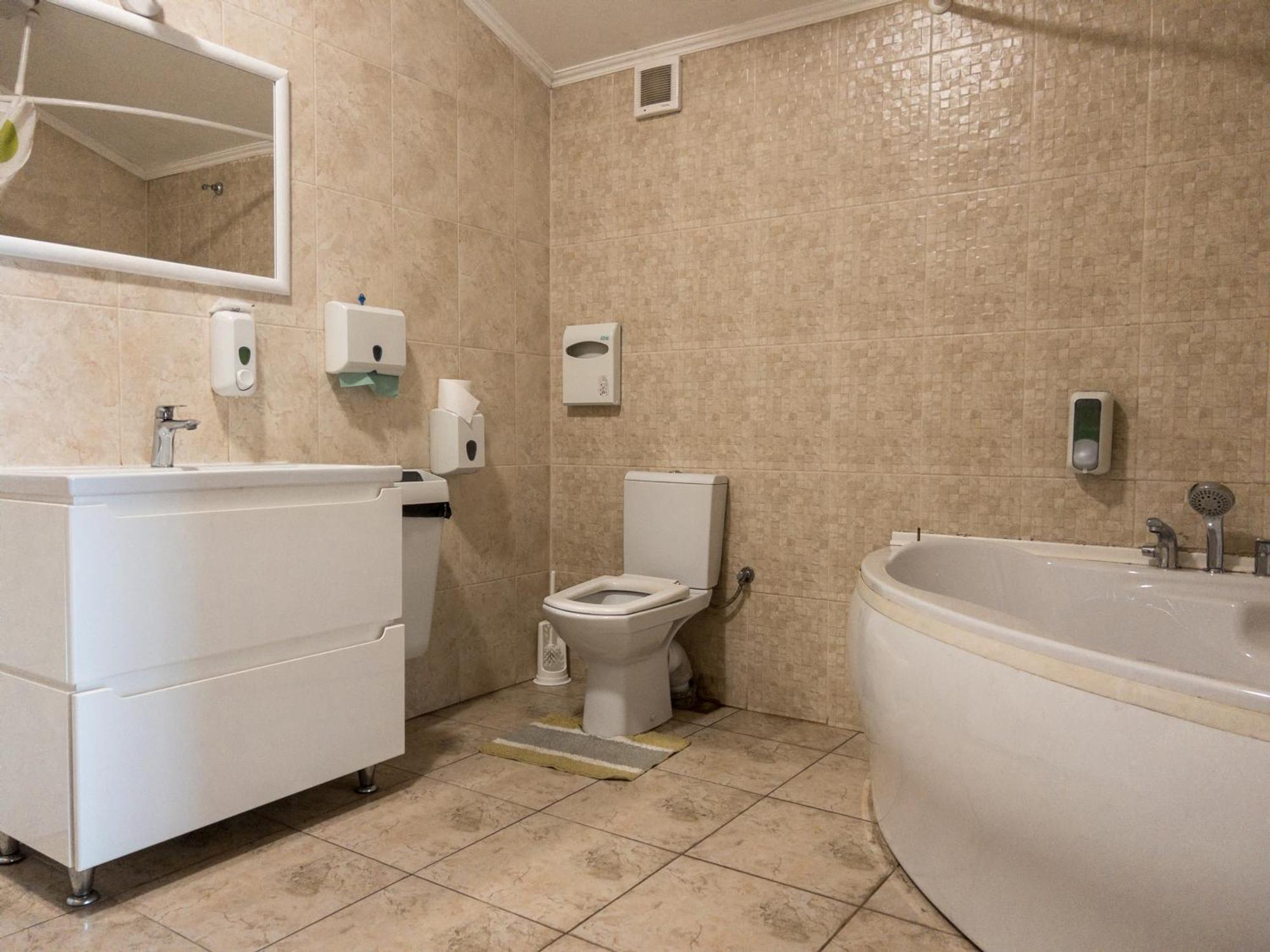 Hotel Орк "Блісс" Rivne Pokój zdjęcie